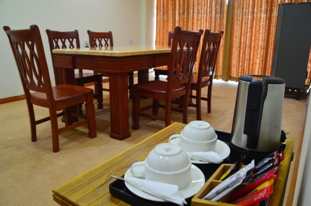 Myat Nan Yone Hotel Naypyidaw Exterior photo