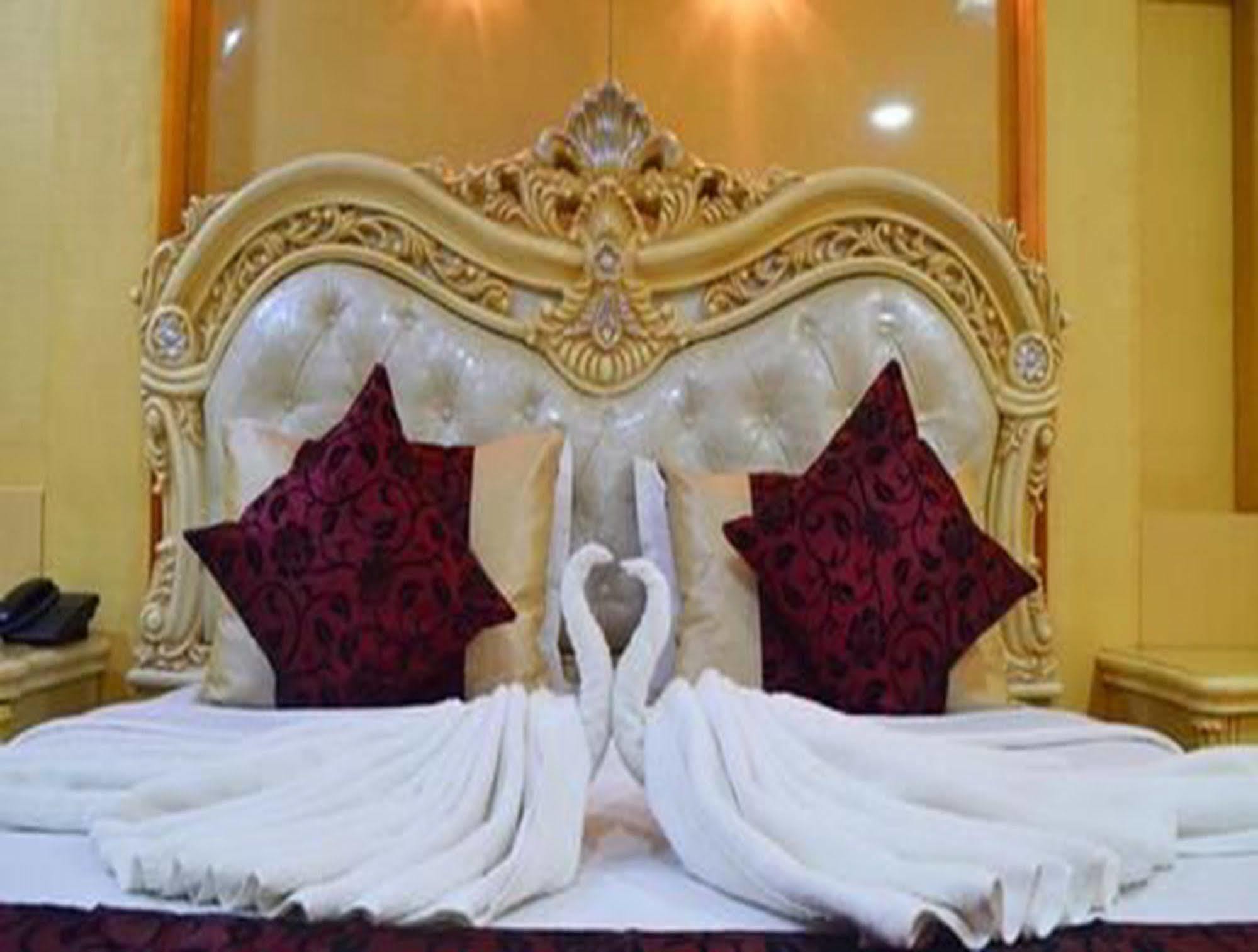 Myat Nan Yone Hotel Naypyidaw Exterior photo